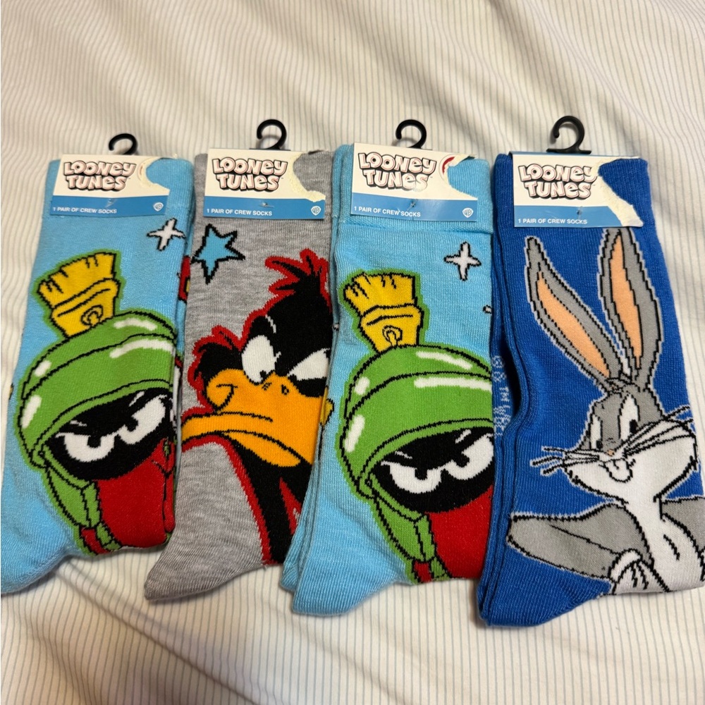 Looney Tunes Character Socks Set